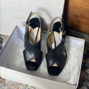 Like new jimmy choo patent leather heals 36